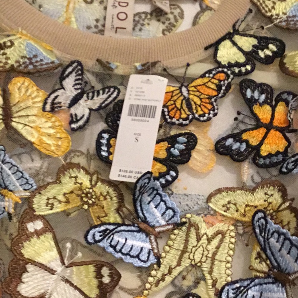 Beautiful Anthropologie see through Dola Butterfly (demential) top - Picture 3 of 4